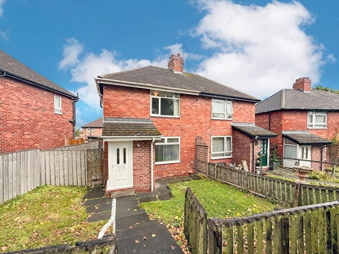 2 Bedroom Semi-Detached House For Sale In Brettanby Road, Gateshead, NE10