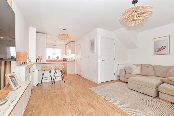 2 Bedroom Semi-detached House For Sale In Evers Road, Faversham, Kent, ME13