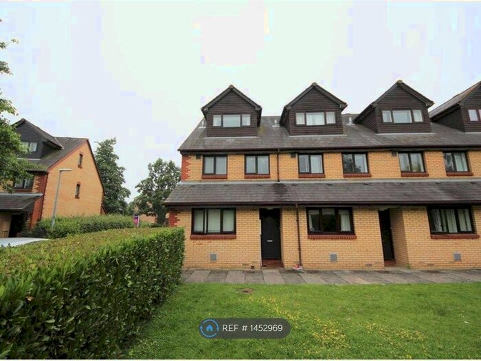 2 Bedroom Maisonette To Rent In Sleaford Street, Cambridge, CB1