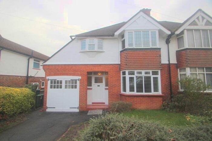 3 Bedroom Semi-Detached House To Rent In Hookfield, Epsom KT19