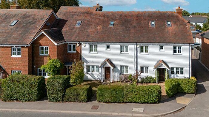 6 Bedroom Terraced House For Sale In Lenham Road, Headcorn, TN27