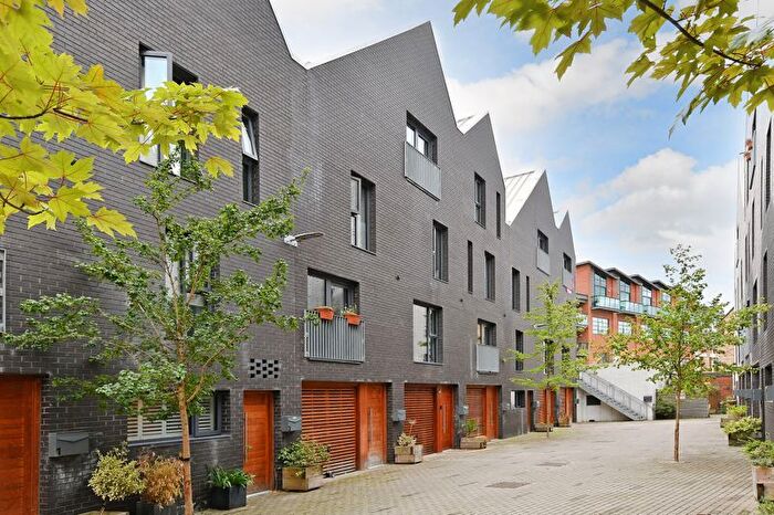 4 Bedroom Town House For Sale In Eagle Lane, Kelham, Sheffield, S3