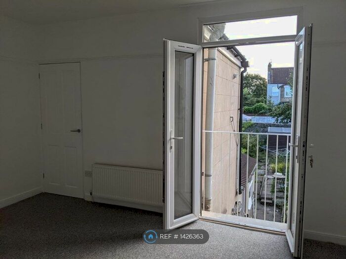 1 Bedroom Flat To Rent In First Floor, Bristol, BS3