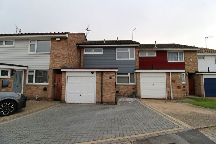 3 Bedroom Terraced House To Rent In Grangeway, Benfleet, SS7