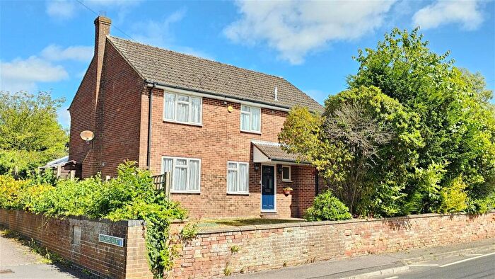 4 Bedroom Detached House For Sale In Worlds End, Beedon, Newbury, Berkshire, RG20