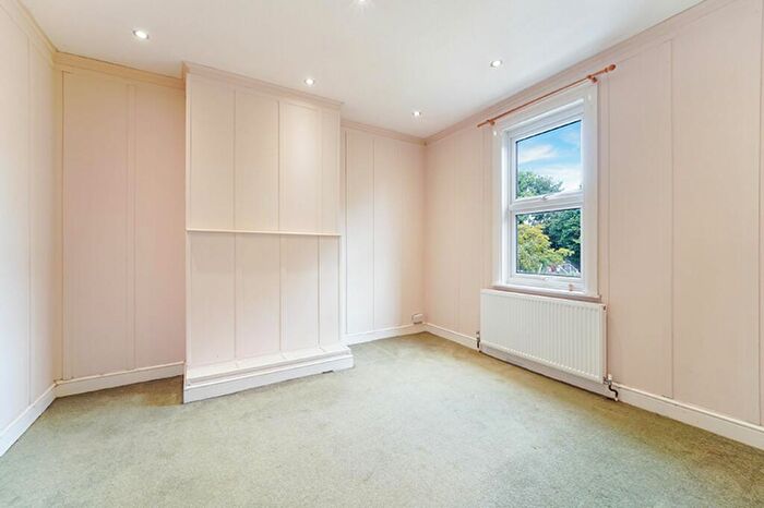 3 Bedroom Terraced House For Sale In Ditton Hill Road, Long Ditton, KT6