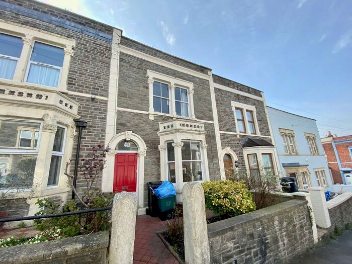 2 Bedroom Terraced House To Rent In Totterdown, Hill Street, BS3