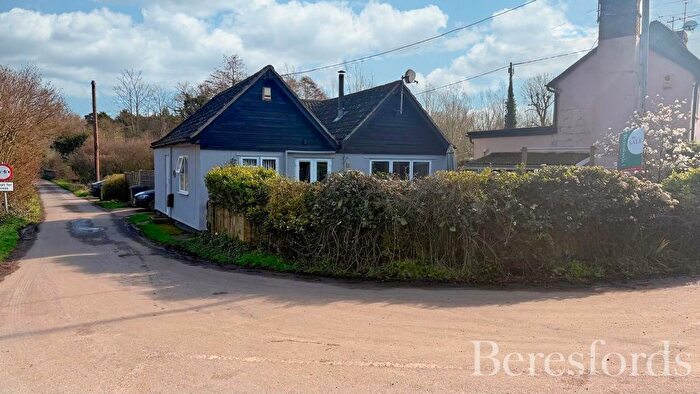 2 Bedroom Bungalow For Sale In Church Lane, Little Leighs, CM3
