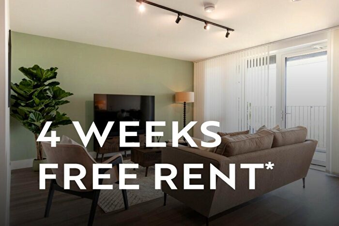 1 Bedroom Flat To Rent In Flat, Mitre Yard, - Scrubs Lane, London, NW10