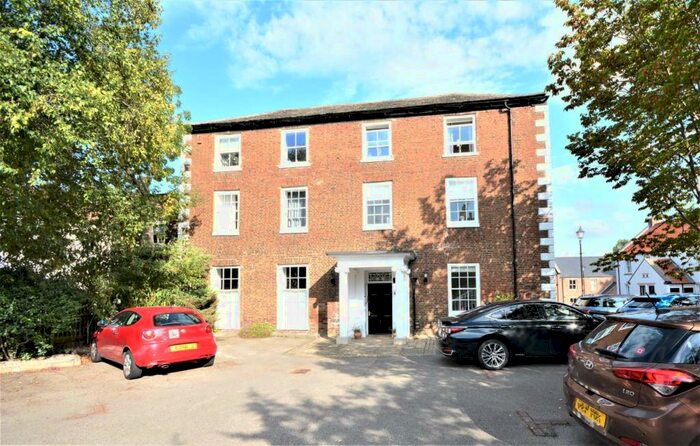 1 Bedroom Apartment For Sale In Market Place, Bishop Auckland, DL14