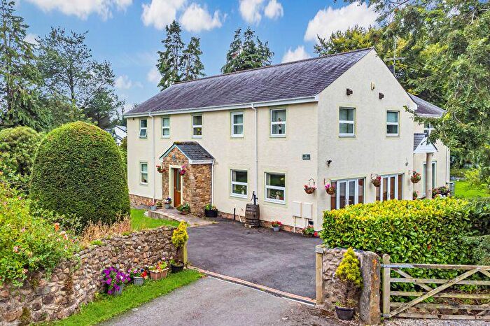 4 Bedroom Detached House For Sale In Main Street, Greysouthen, CA13