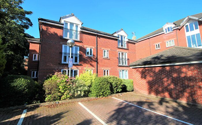 2 Bedroom Flat To Rent In Wove Court, Garstang Road, Preston, Lancashire, PR1