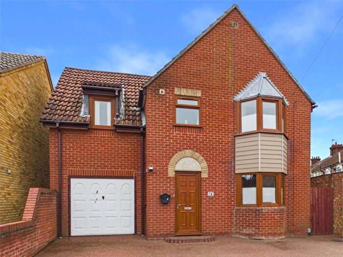 4 Bedroom Detached House For Sale In Graham Road, Felixstowe, Suffolk, IP11