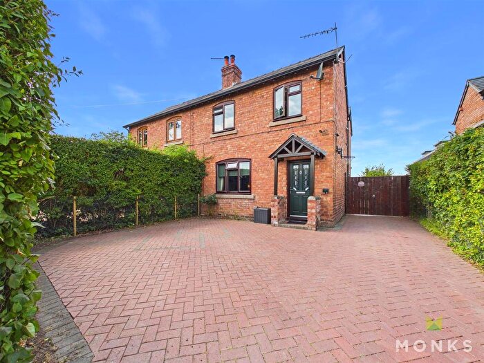 3 Bedroom Semi-Detached House To Rent In Brookside, Newtown, Wem, SY4