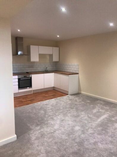 1 Bedroom Flat To Rent In Wharncliffe Road, Ilkeston, DE7