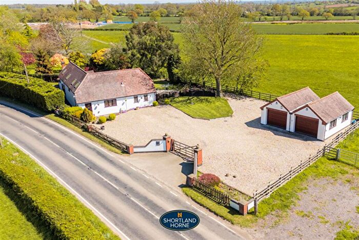 3 Bedroom Detached House For Sale In Park Lane, Fillongley, Coventry, CV7