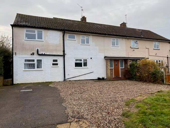 4 Bedroom Semi-Detached House To Rent In Windmill Fields, Harlow CM17