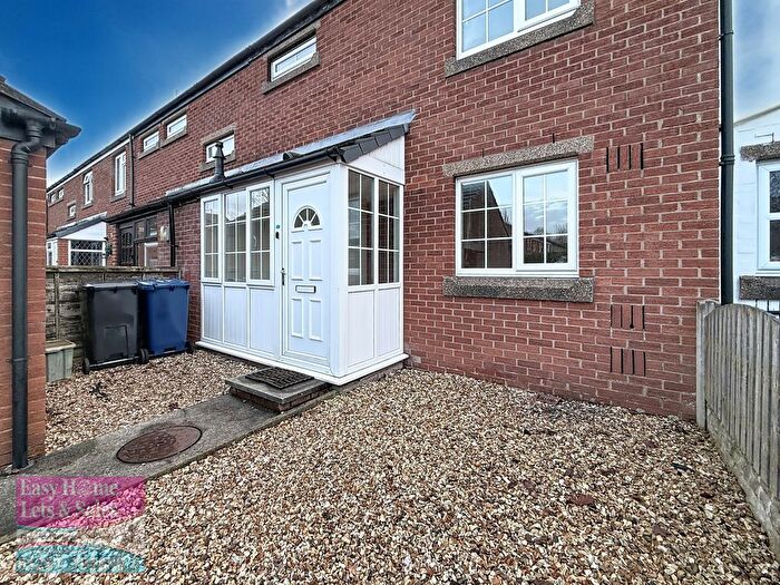 3 Bedroom Terraced House For Sale In Manor House Close, Leyland, PR26