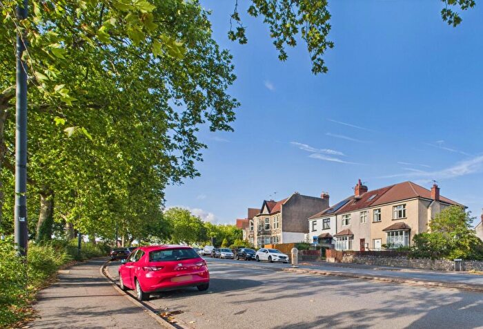 3 Bedroom Maisonette For Sale In Gloucester Road, Horfield, Bristol, BS7