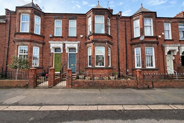 4 Bedroom Terraced House For Sale In Ashwood Terrace, Sunderland, SR2