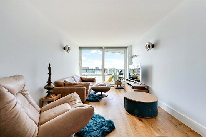 1 Bedroom Apartment To Rent In Cinnabar Wharf East, Wapping High Street, London, E1W