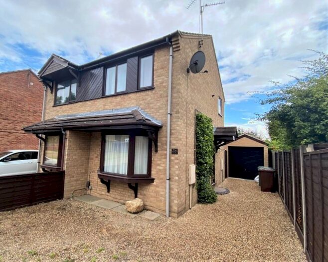 2 Bedroom Semi-Detached House To Rent In Elsham Crescent, Lincoln, LN6