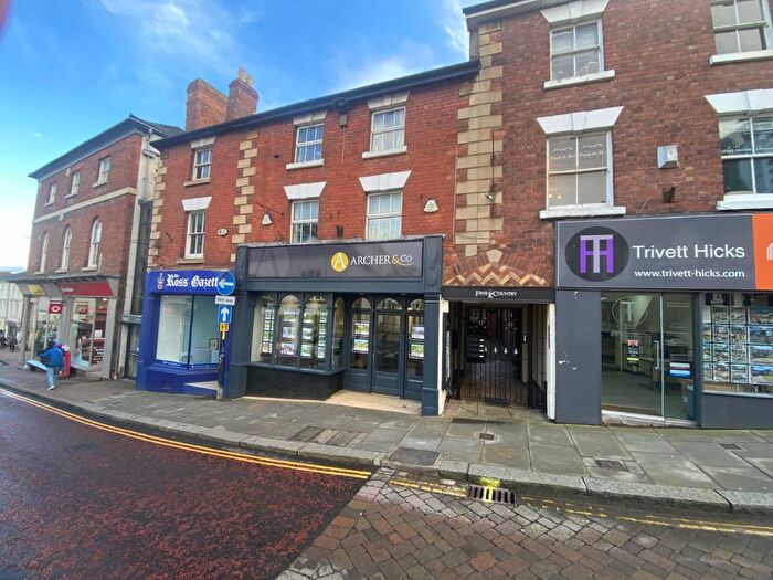 1 Bedroom Flat To Rent In Broad Street, Ross-On-Wye, Herefordshire, HR9