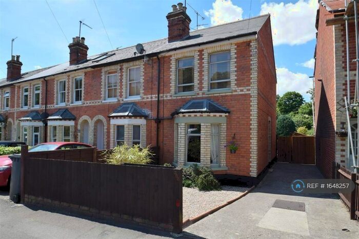 3 Bedroom End Of Terrace House To Rent In Hemdean Road, Caversham, Reading, RG4
