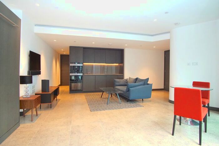 Studio To Rent In Blackriars Road, London, SE1