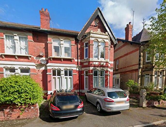 2 Bedroom Flat To Rent In Hydro Avenue, West Kirby, CH48