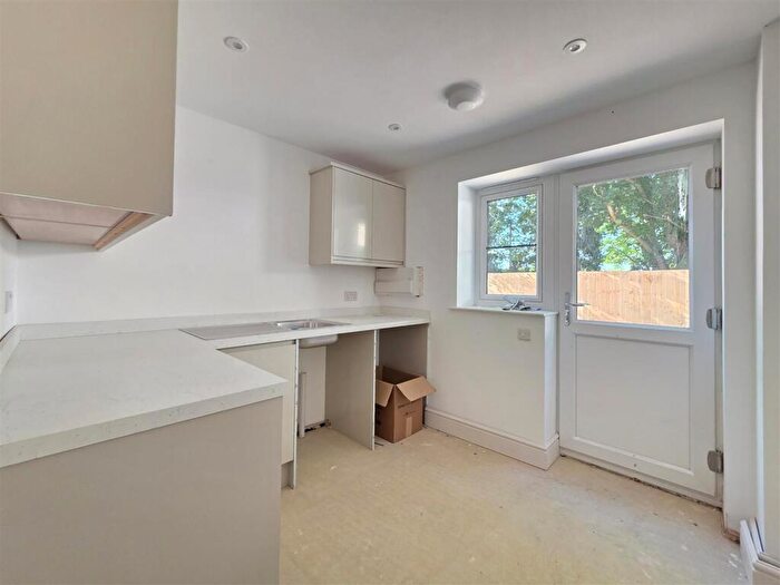 4 Bedroom Detached House For Sale In Pinstock Lane, Gedney, Spalding, PE12