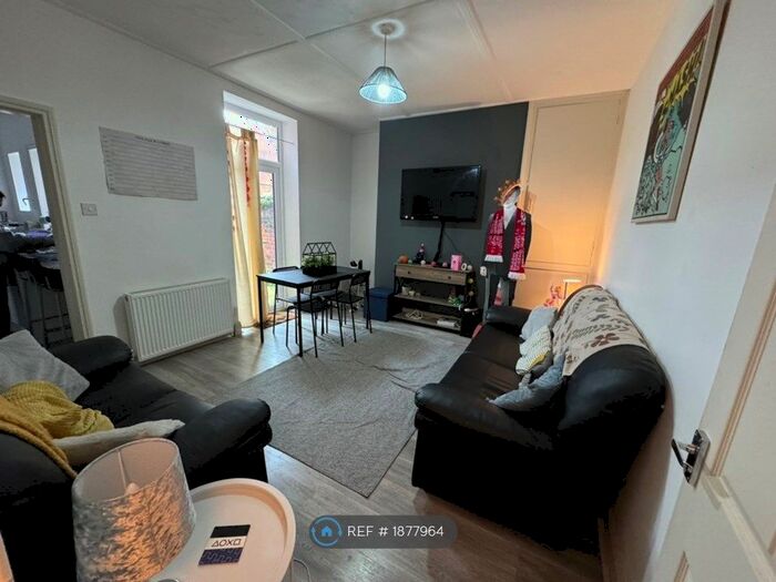 4 Bedroom Terraced House To Rent In Richardson Street, Newcastle Upon Tyne, NE6