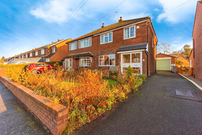 3 Bedroom Semi-Detached House For Sale In Barnfield Road, Bollington, SK10