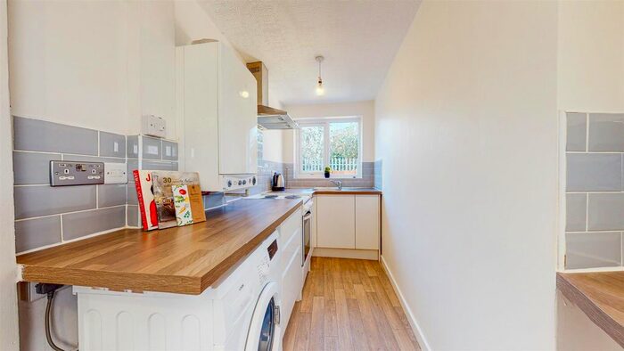 2 Bedroom Terraced House To Rent In South Road, Weston Point, Runcorn WA7