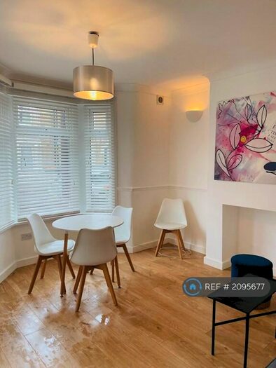 2 Bedroom Terraced House To Rent In Ling Road, London, E16