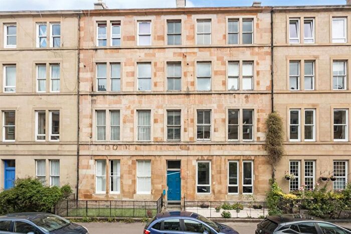 2 Bedroom Flat For Sale In Panmure Place, Tollcross, Edinburgh, EH3