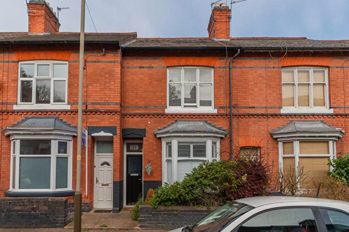3 Bedroom Terraced House For Sale In Dulverton Road, Leicester, LE3