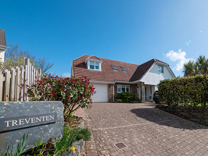 4 Bedroom Detached House For Sale In Marshgate, PL32