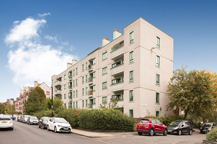 Studio To Rent In Tasker House, Wallwood Street, London, E14