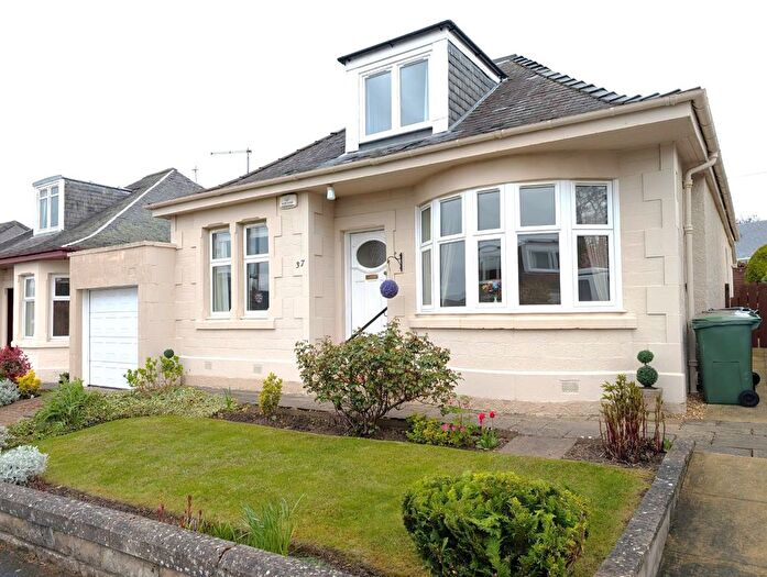 4 Bedroom Bungalow To Rent In Craiglockhart Loan, Craiglockhart, Edinburgh, EH14