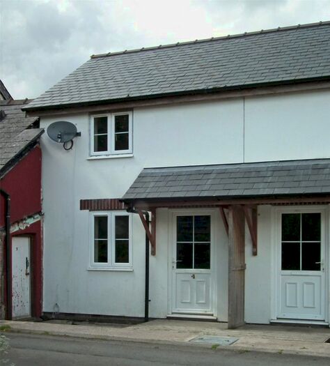 2 Bedroom Terraced House To Rent In Dolau, Llandrindod Wells, Powys, LD1
