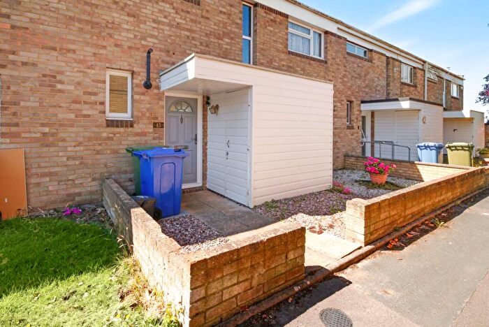 3 Bedroom Terraced House To Rent In Winscombe, Bracknell, RG12