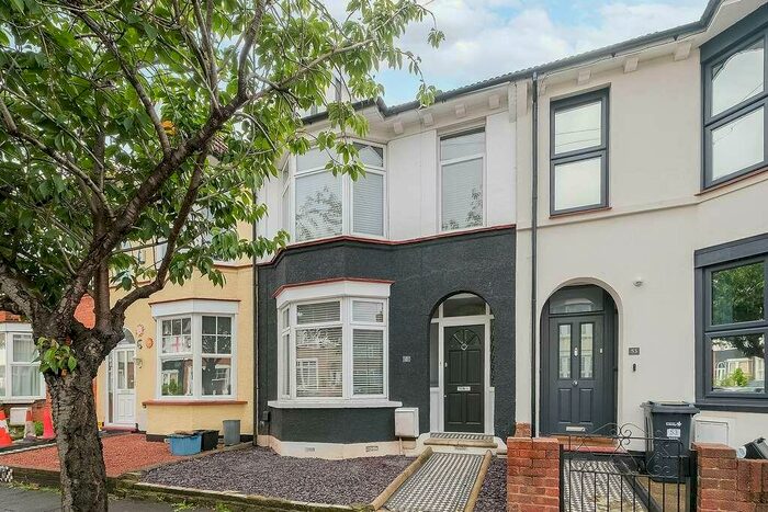2 Bedroom Terraced House To Rent In Waverley Road, London, E18