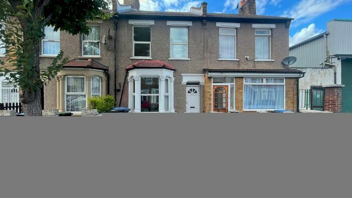 2 Bedroom Terraced House To Rent In Wakefield Street, Edmonton, N18