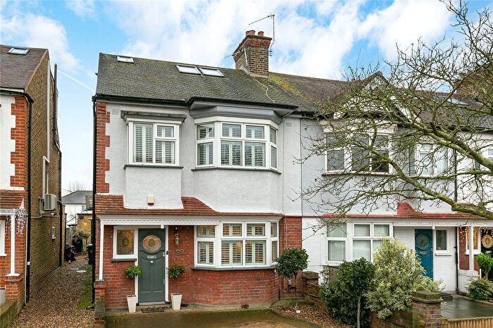 4 Bedroom End Terrace House For Sale In Somerton Avenue, Richmond, TW9