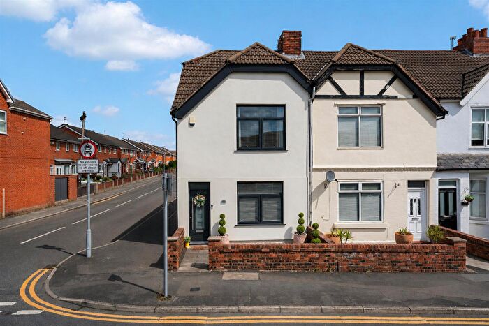 3 Bedroom End Of Terrace House For Sale In Scotchbarn Lane, Prescot, L34