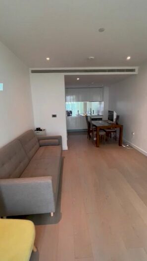 1 Bedroom Flat To Rent In Skygardens, Wandsworth Road, London, SW8