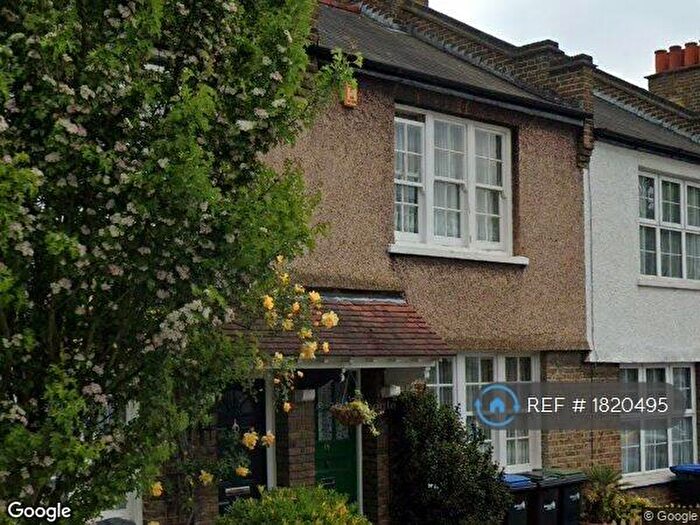 3 Bedroom Terraced House To Rent In Mafeking Road, Enfield, EN1