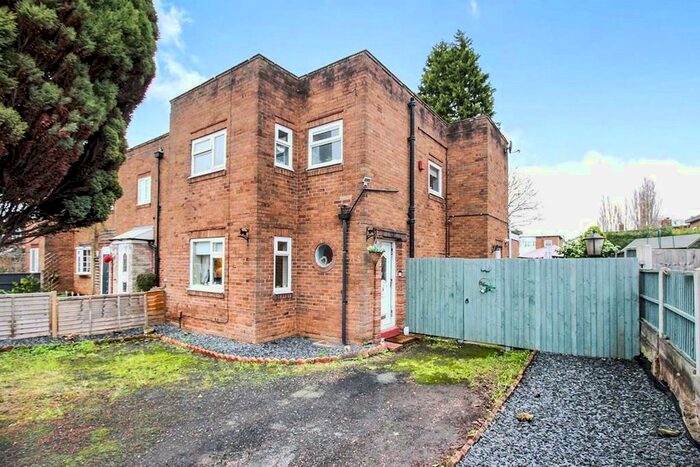 3 Bedroom Semi-Detached House To Rent In James Way, Donnington, Telford, Shropshire, TF2