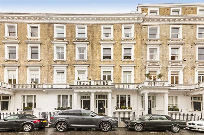 1 Bedroom Flat To Rent In Harcourt Terrace, West Brompton, SW10